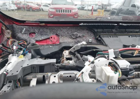 2014 Toyota Prius Two из США, поврежденный, VIN JTDKN3DU8E1754418